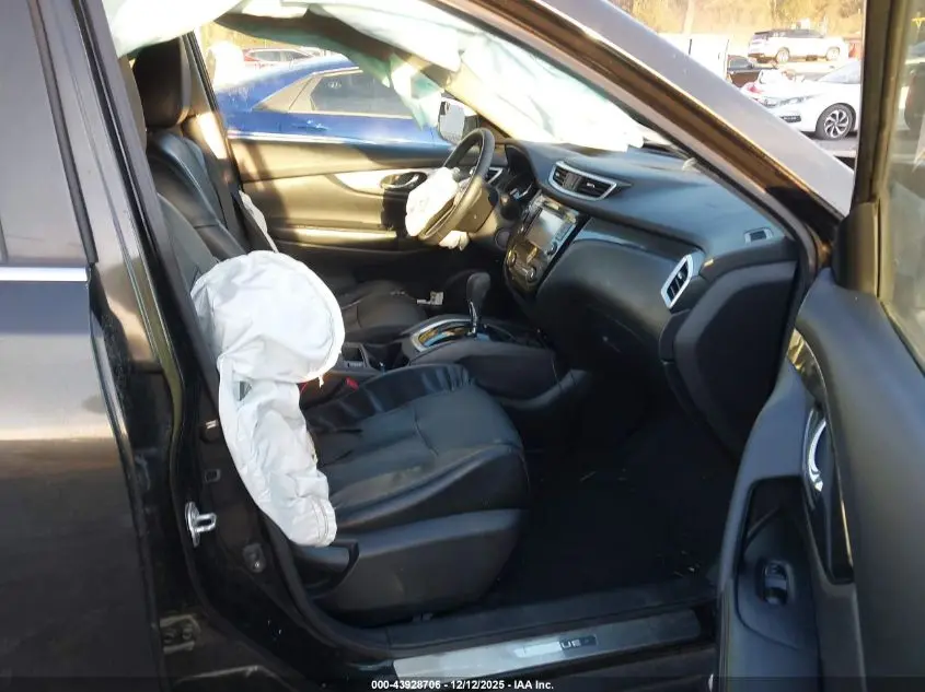 2015 NISSAN ROGUE SL