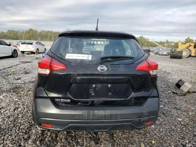 2018 NISSAN KICKS S  