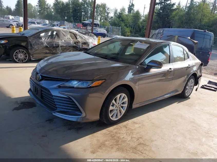2022 TOYOTA CAMRY LE AWD