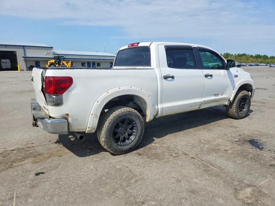 2013 TOYOTA TUNDRA CREWMAX SR5  