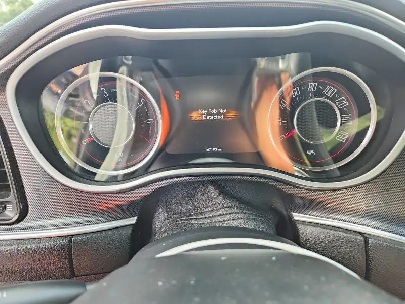 2015 DODGE CHALLENGER SXT PLUS  