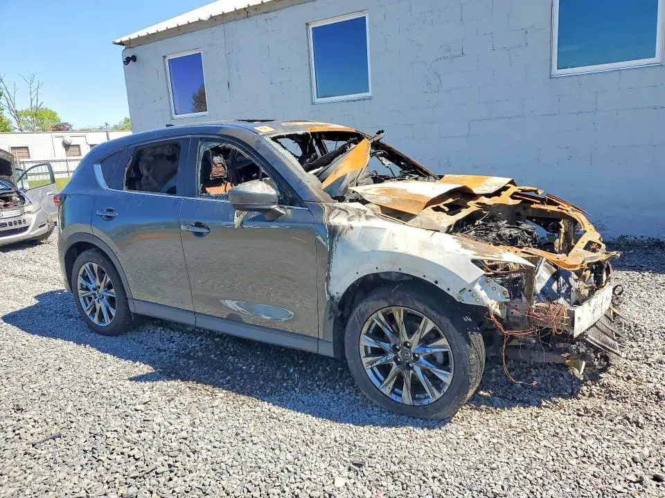 2019 MAZDA CX-5 SIGNATURE  