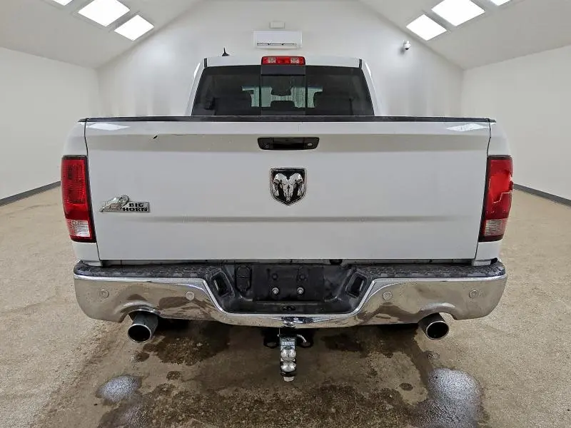 2018 RAM 1500 SLT  