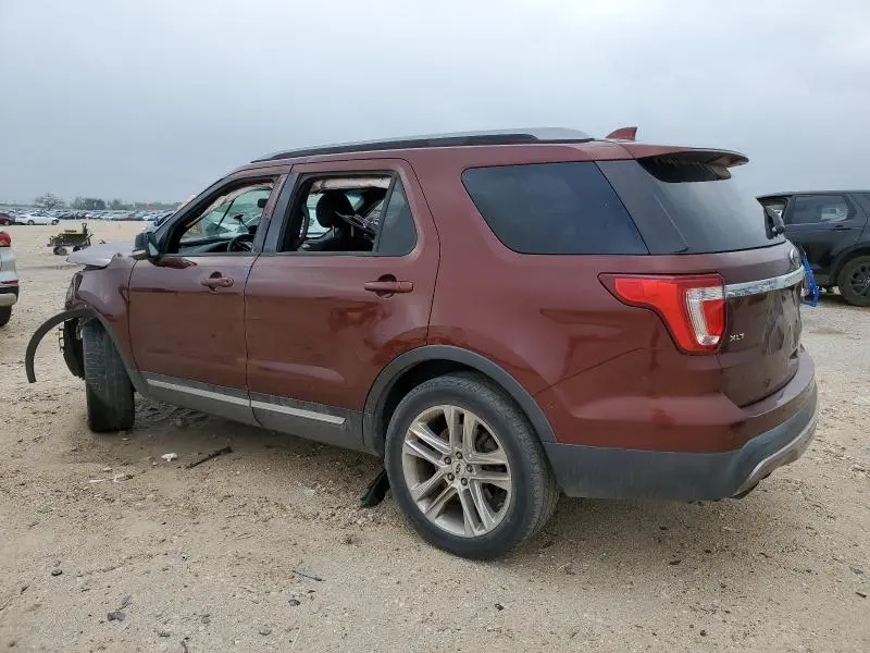 2016 FORD EXPLORER XLT  