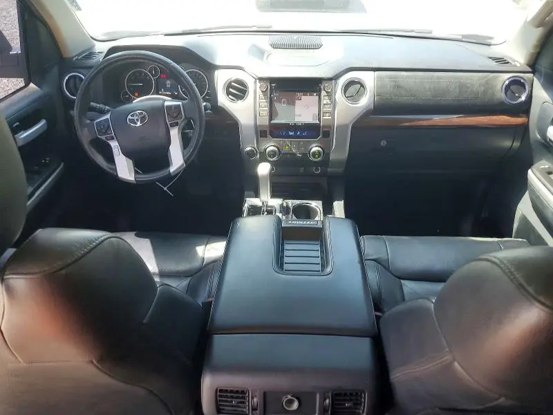2015 TOYOTA TUNDRA CREWMAX LIMITED  