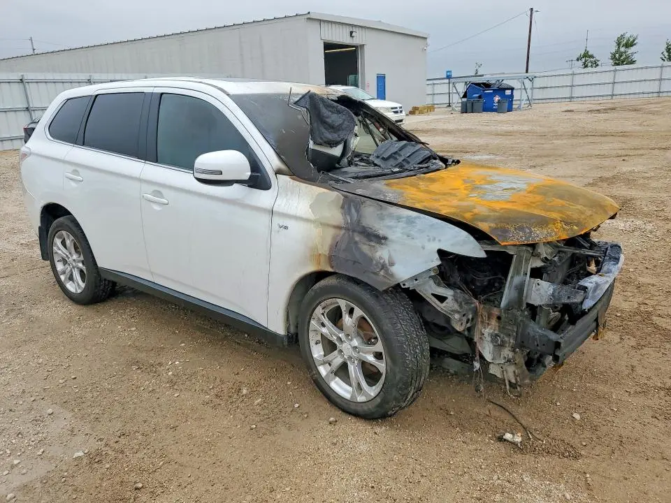 2014 MITSUBISHI OUTLANDER GT  