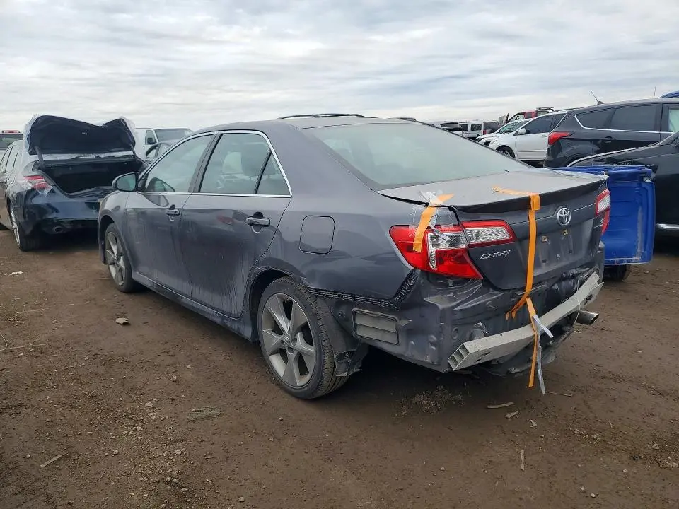 2014 TOYOTA CAMRY SE SPORT  