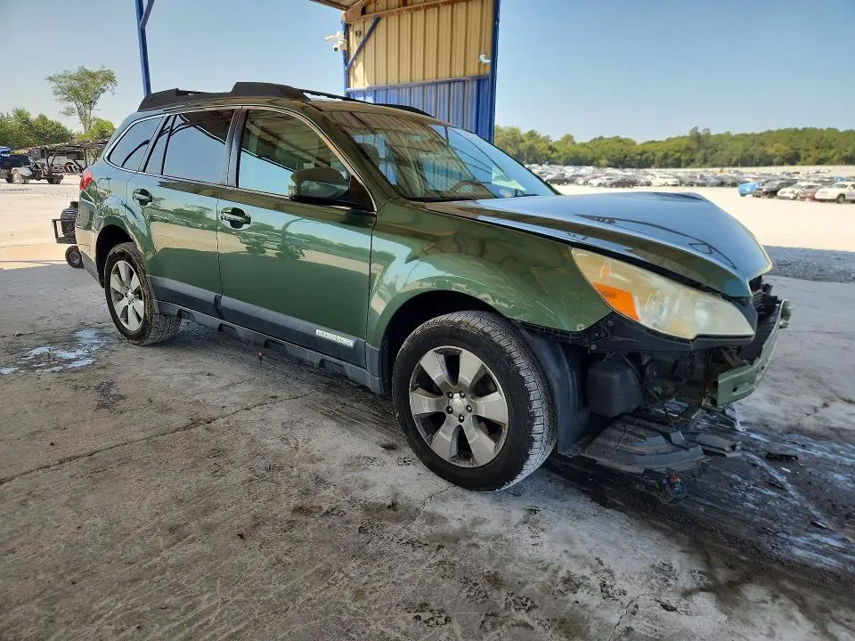 2010 SUBARU OUTBACK 2.5I PREMIUM  