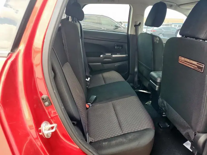 2018 MITSUBISHI OUTLANDER SPORT ES  