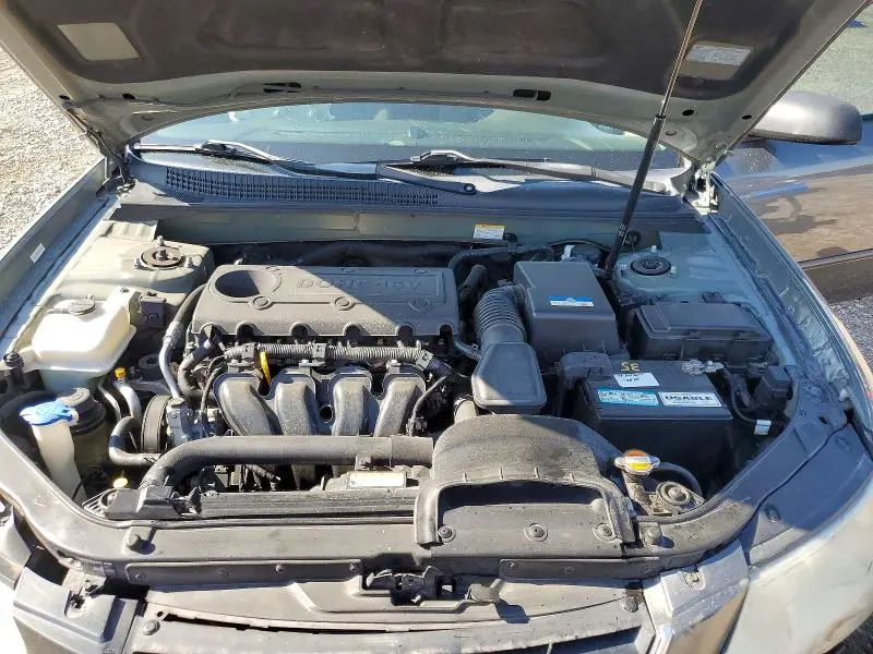 2010 HYUNDAI SONATA GLS  