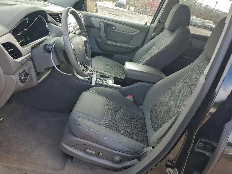 2016 CHEVROLET TRAVERSE LT  