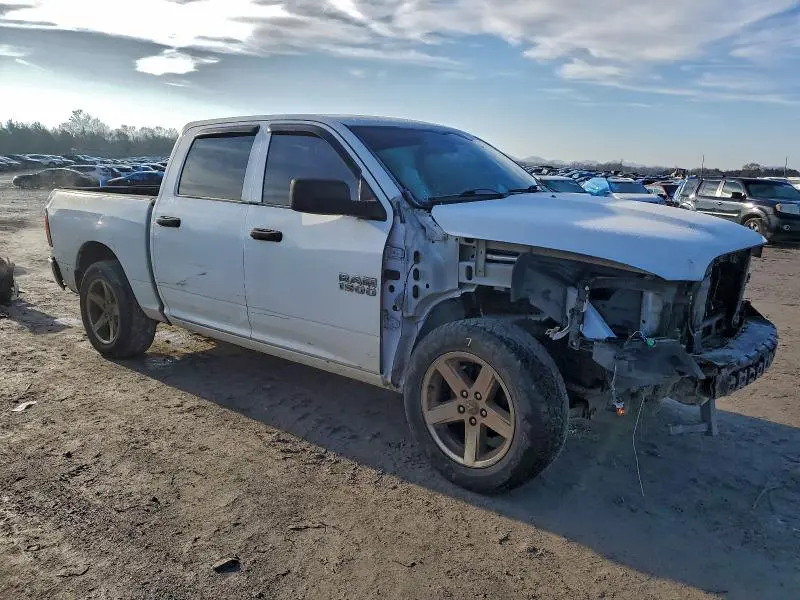 2014 RAM 1500 ST  
