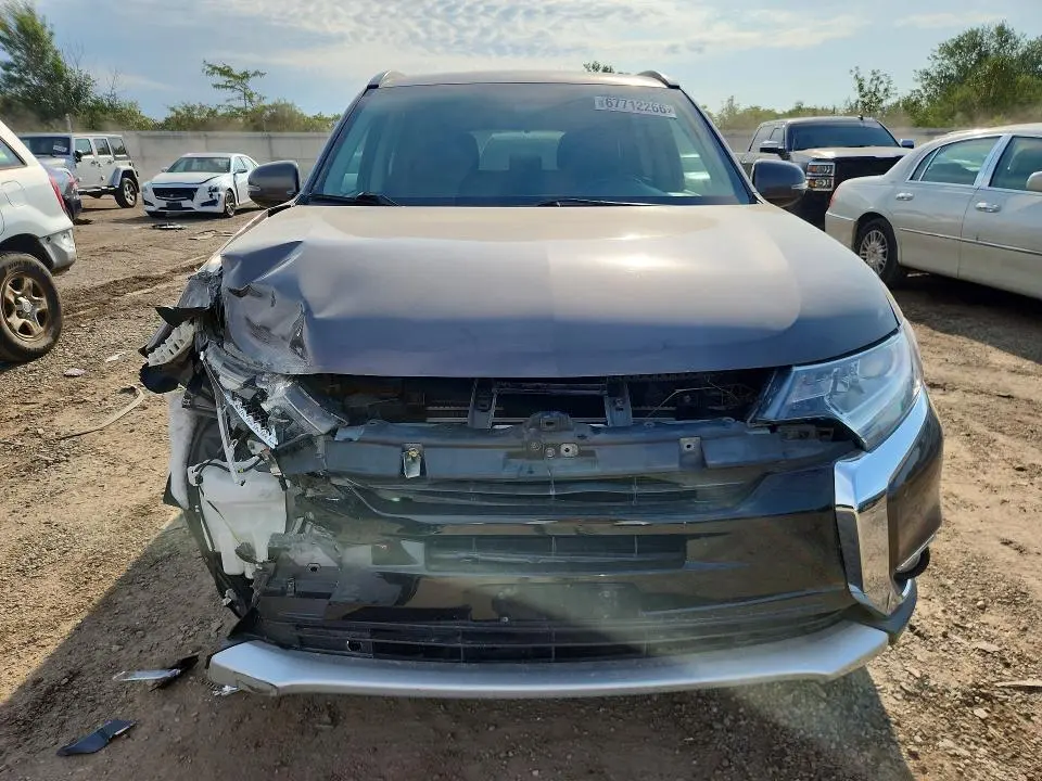 2016 MITSUBISHI OUTLANDER SE  