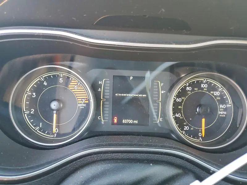 2020 JEEP CHEROKEE LATITUDE PLUS  