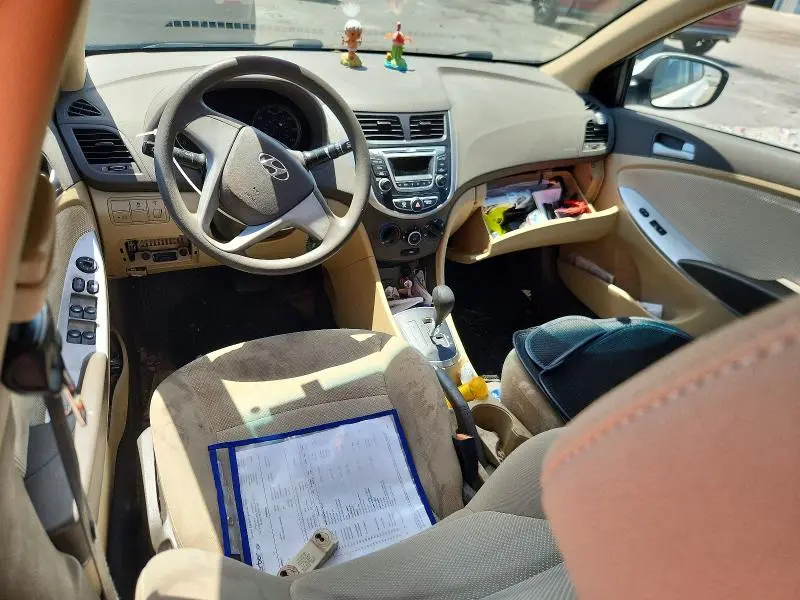 2014 HYUNDAI ACCENT GLS  
