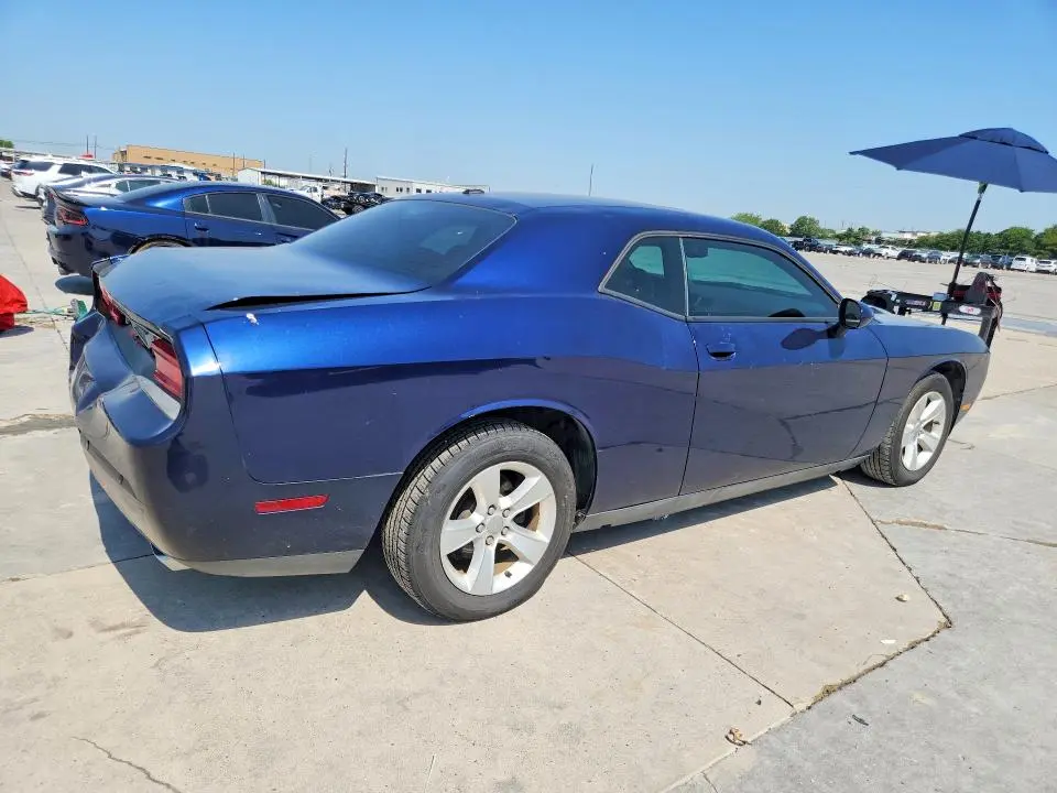 2014 DODGE CHALLENGER SXT  
