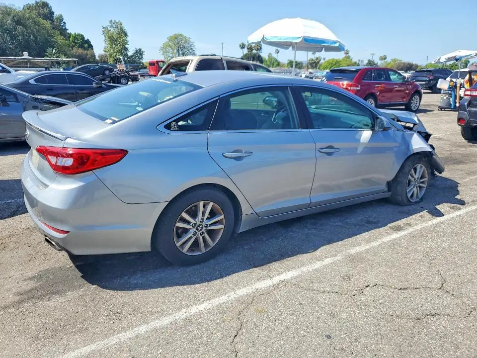 2017 HYUNDAI SONATA SE  