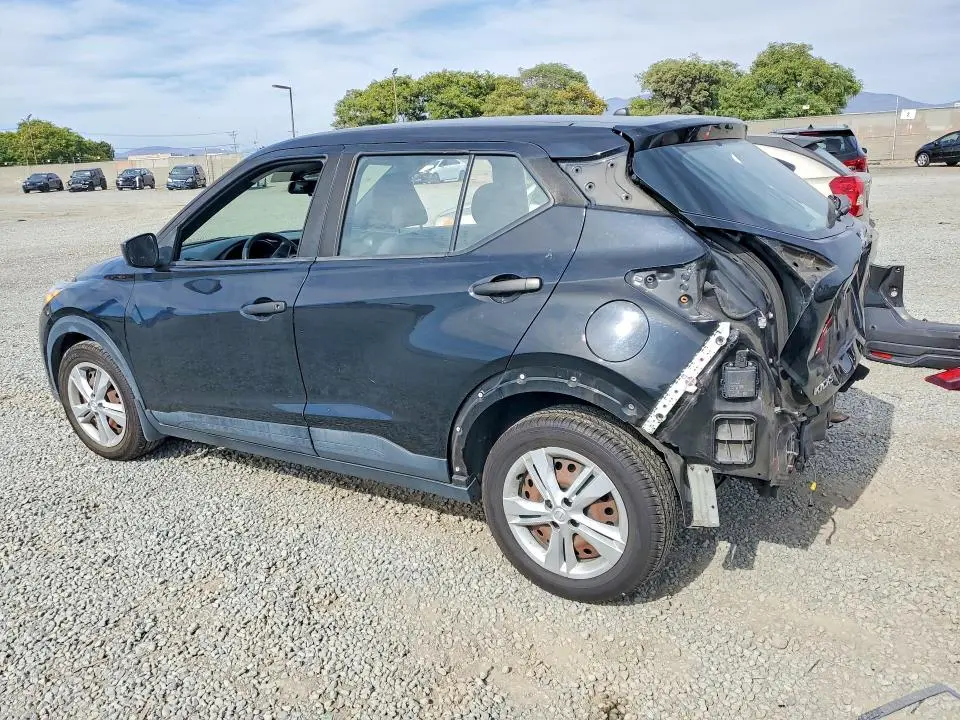2020 NISSAN KICKS S  