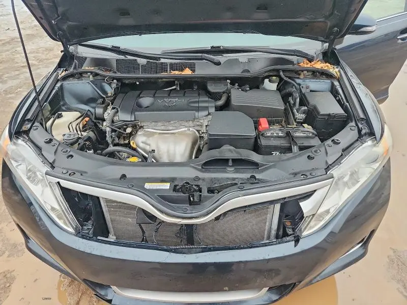 2015 TOYOTA VENZA LE  
