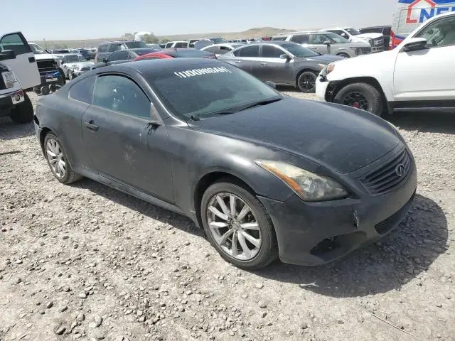 2011 INFINITI G37   