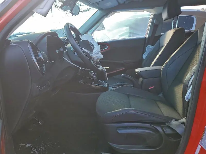 2025 KIA SOUL GT LINE  