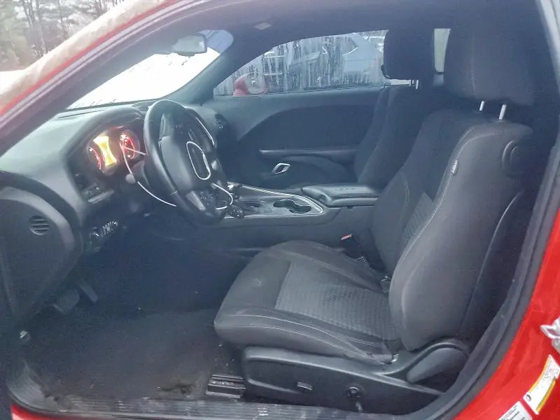 2015 DODGE CHALLENGER SXT  