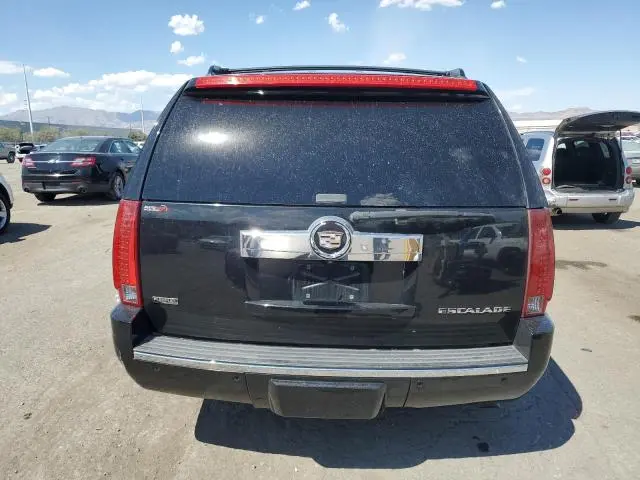 2010 CADILLAC ESCALADE PREMIUM  