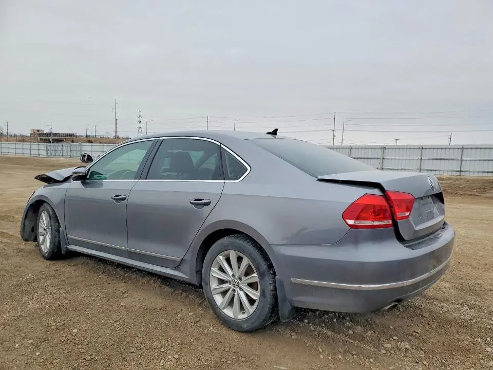 2012 VOLKSWAGEN PASSAT SEL  