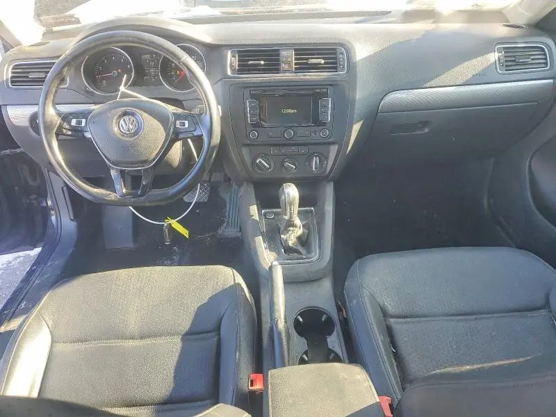 2015 VOLKSWAGEN JETTA SE  