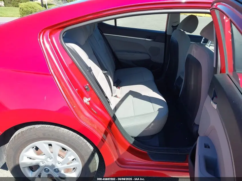 2020 HYUNDAI ELANTRA SE