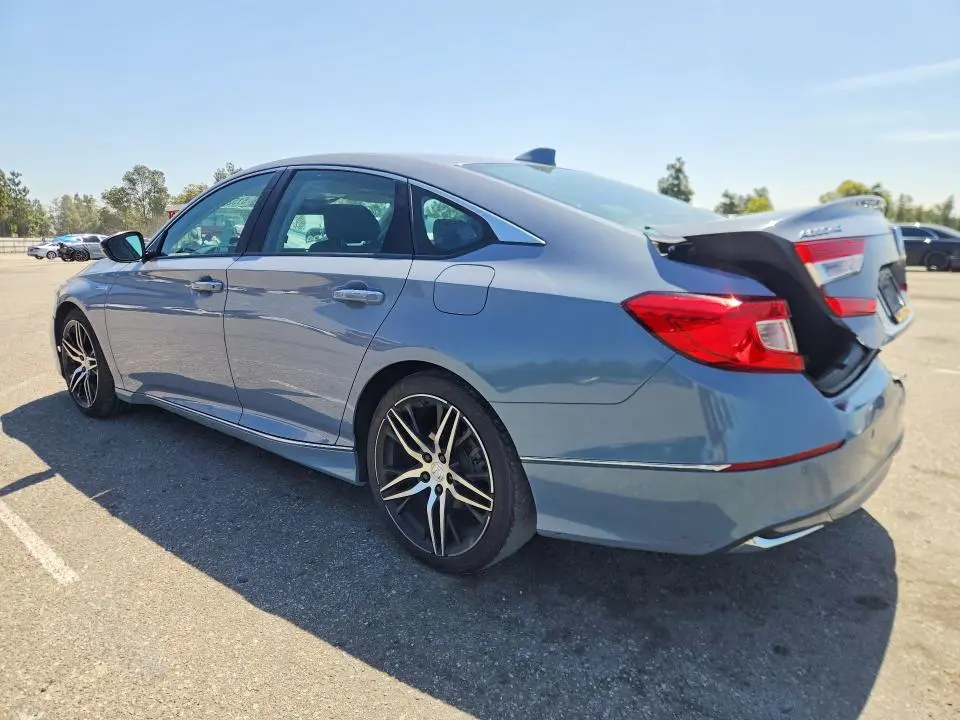 2022 HONDA ACCORD TOURING HYBRID  