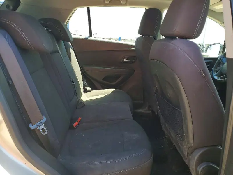 2014 CHEVROLET TRAX LS  