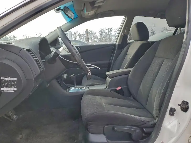 2010 NISSAN ALTIMA BASE  