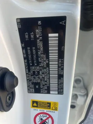 2016 TOYOTA HIGHLANDER LE  