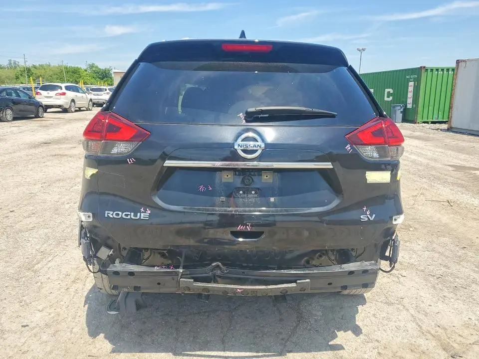 2018 NISSAN ROGUE SV  