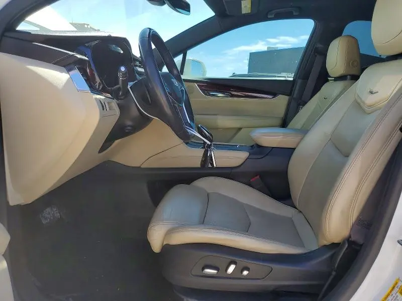 2017 CADILLAC XT5 PREMIUM LUXURY