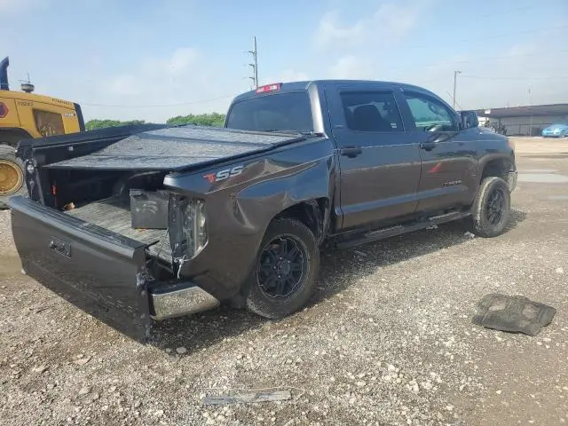 2016 TOYOTA TUNDRA CREWMAX SR5  
