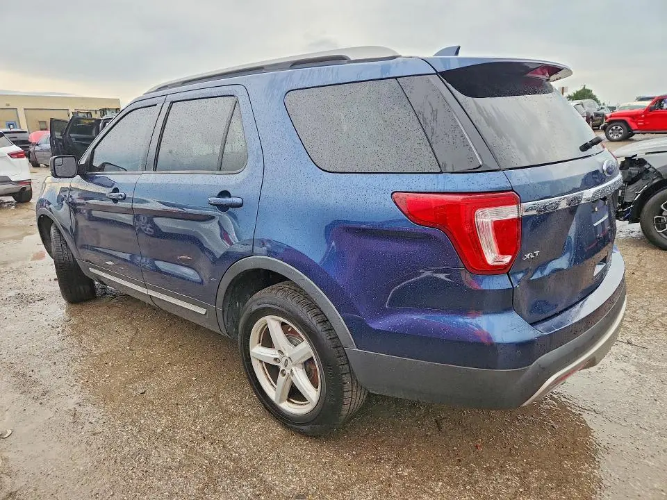 2016 FORD EXPLORER XLT  