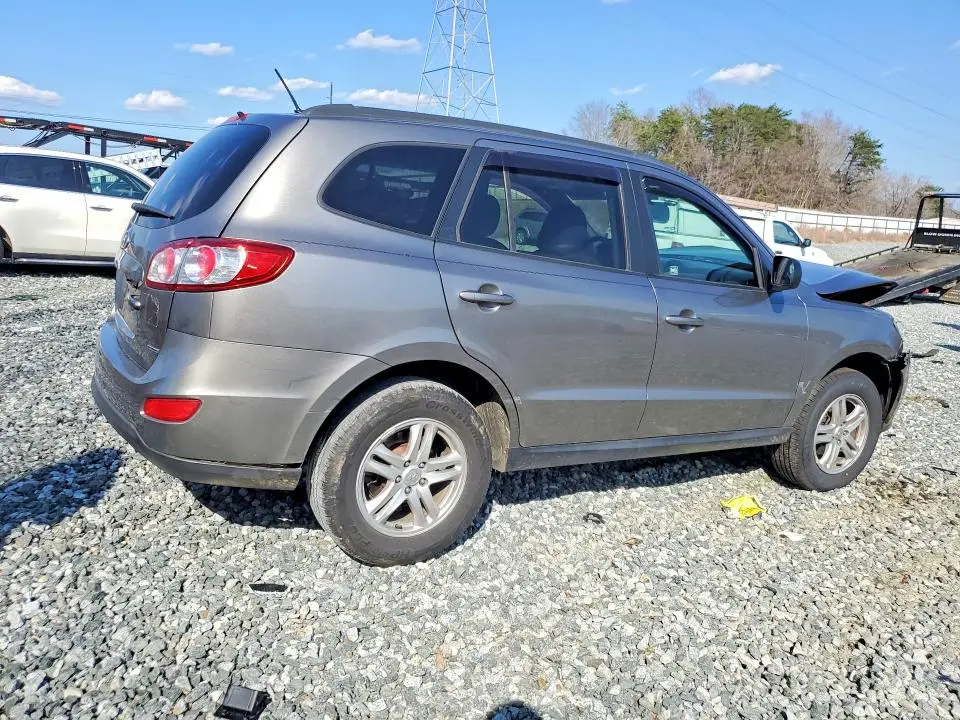 2012 HYUNDAI SANTA FE GLS  