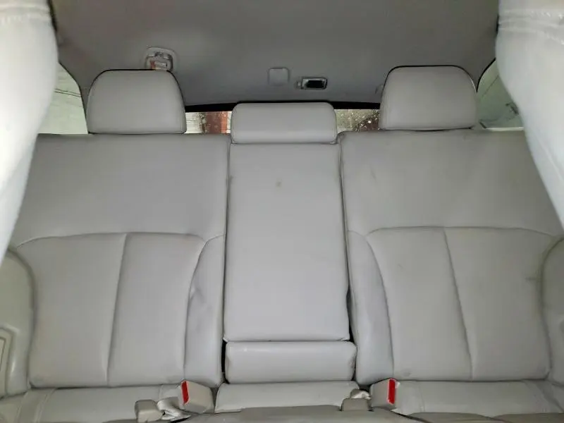 2010 SUBARU OUTBACK 2.5I LIMITED  