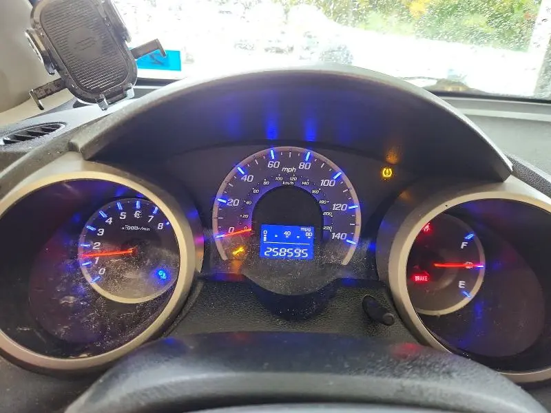 2013 HONDA FIT   