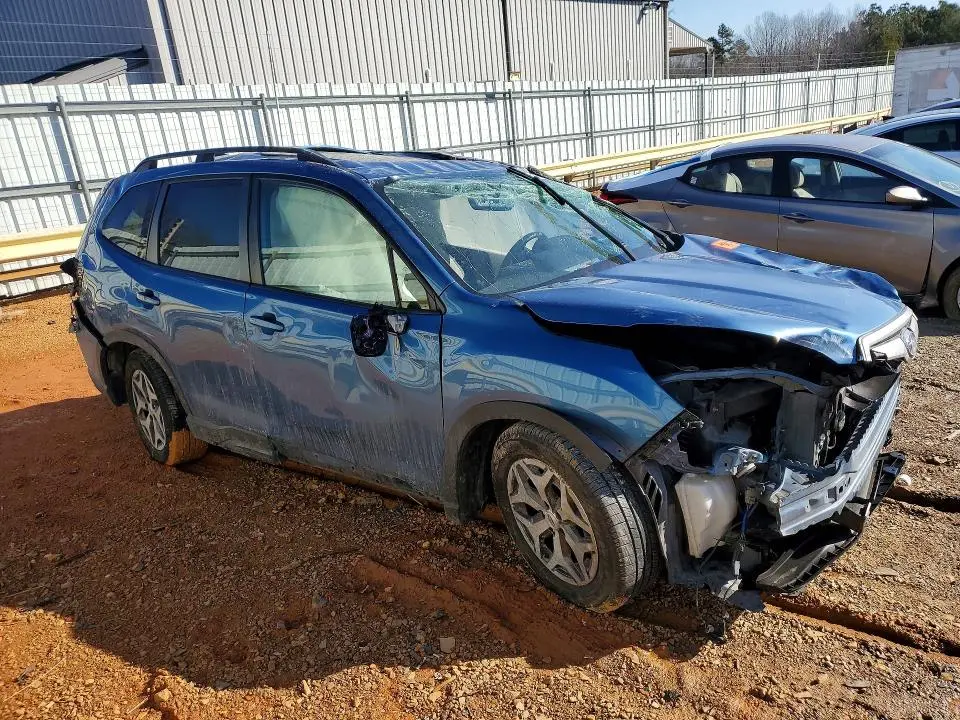 2019 SUBARU FORESTER PREMIUM  
