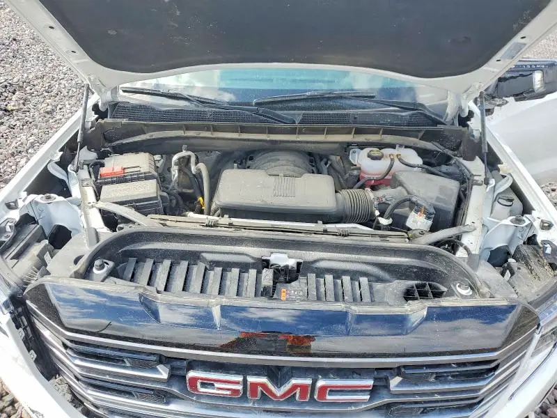 2025 GMC SIERRA K1500 AT4  