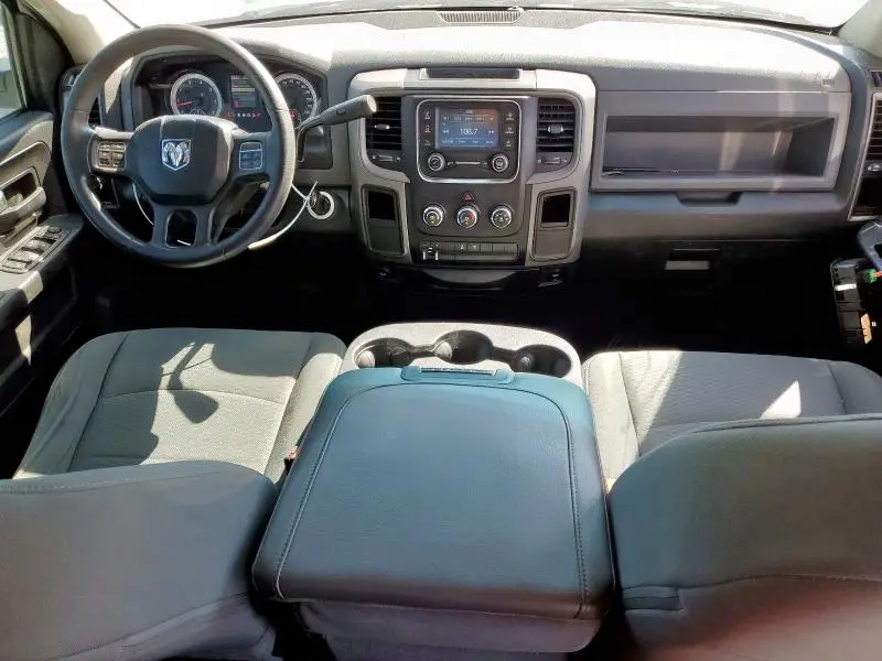 2014 RAM 1500 ST