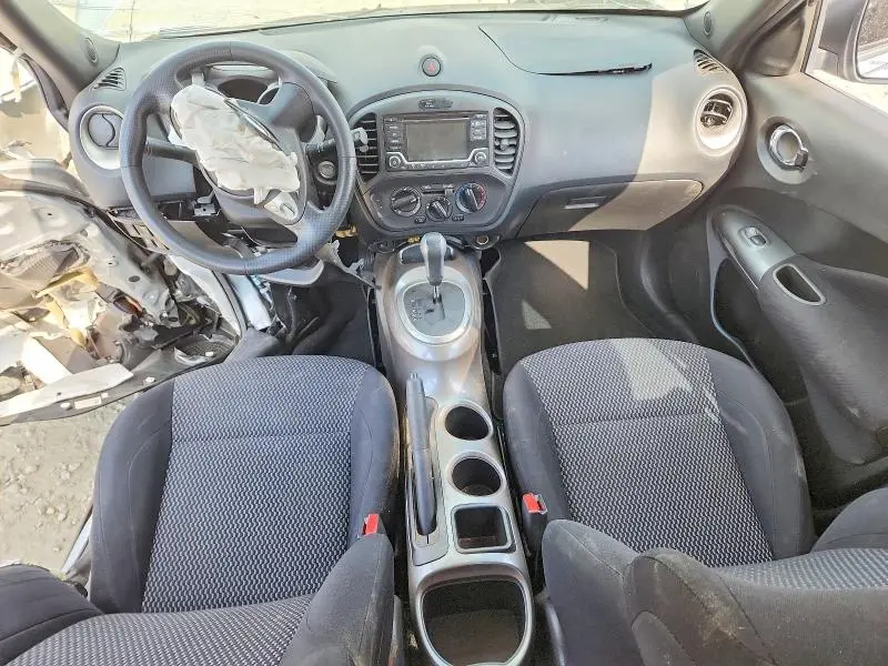 2015 NISSAN JUKE S  