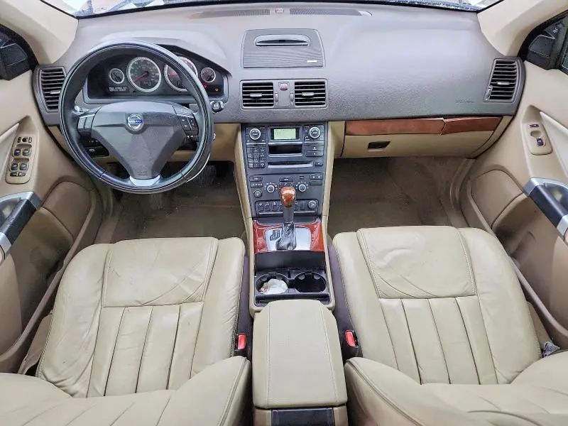 2013 VOLVO XC90 3.2  