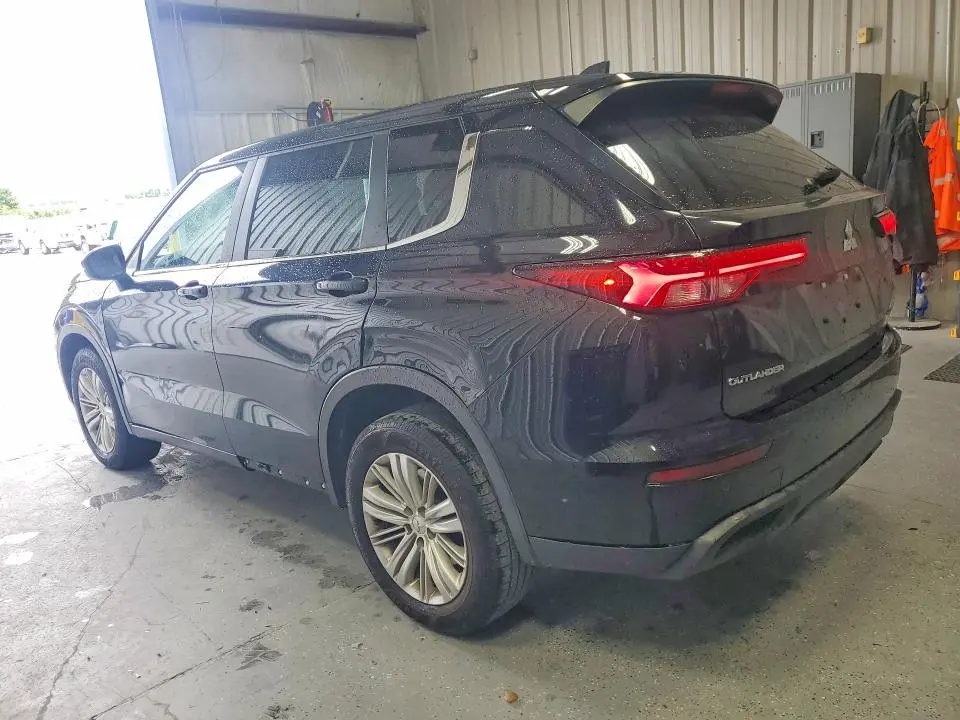 2023 MITSUBISHI OUTLANDER ES  