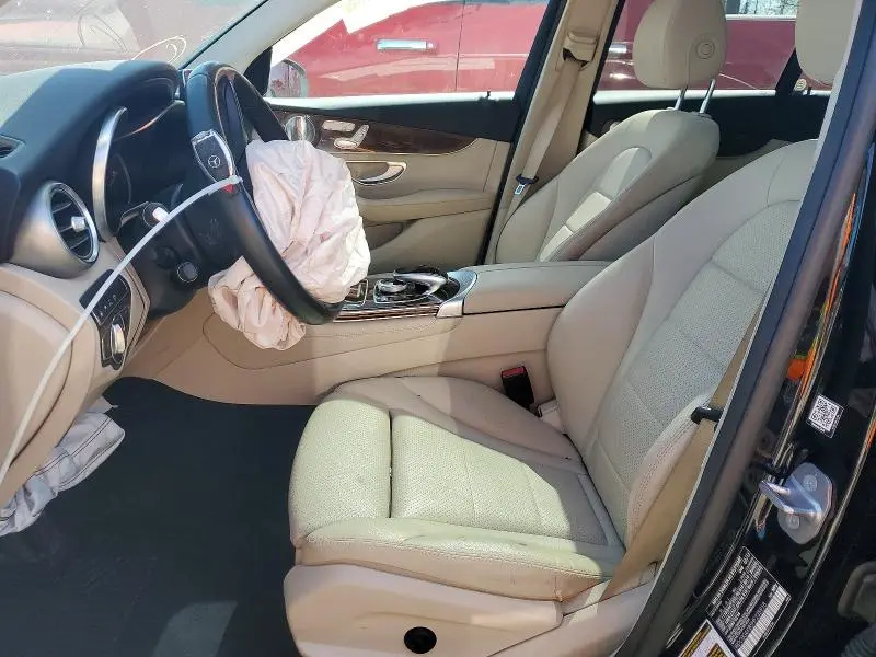 2017 MERCEDES-BENZ GLC 300 4MATIC  