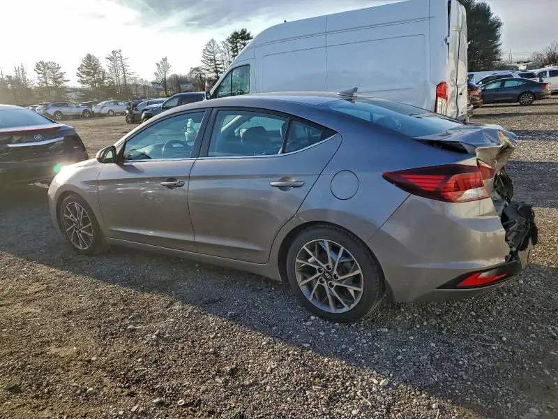 2020 HYUNDAI ELANTRA SEL  