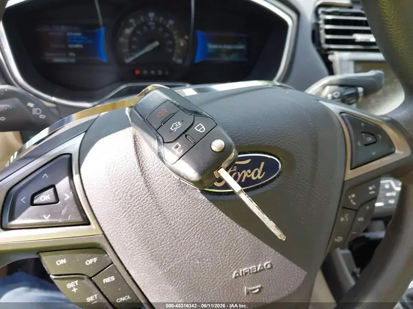 2016 FORD FUSION HYBRID SE